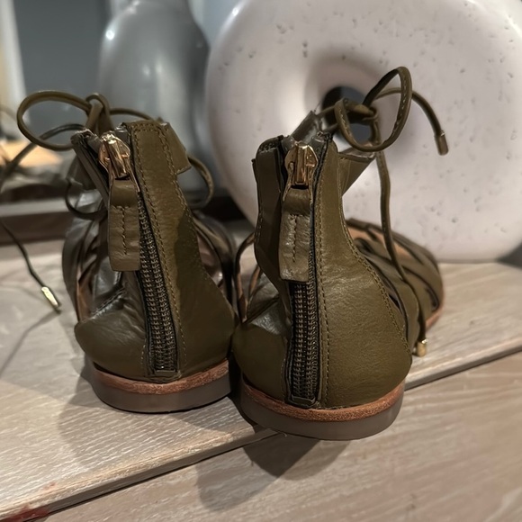 Franco Sarto Green Sandals for Chic Comfort - Picture 4 of 7